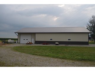 Property photo 11 - REAL ESTATE AUCTION - Ranch Home on 5.82 Acres in Allen County